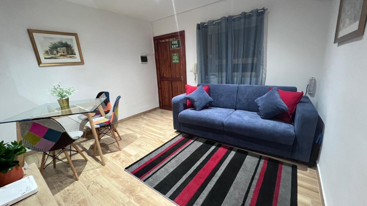Flat In Lägenhet